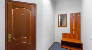 Гостиница Самара Люкс Самара Одноместный номер эконом-класса с общей ванной комнатой-4